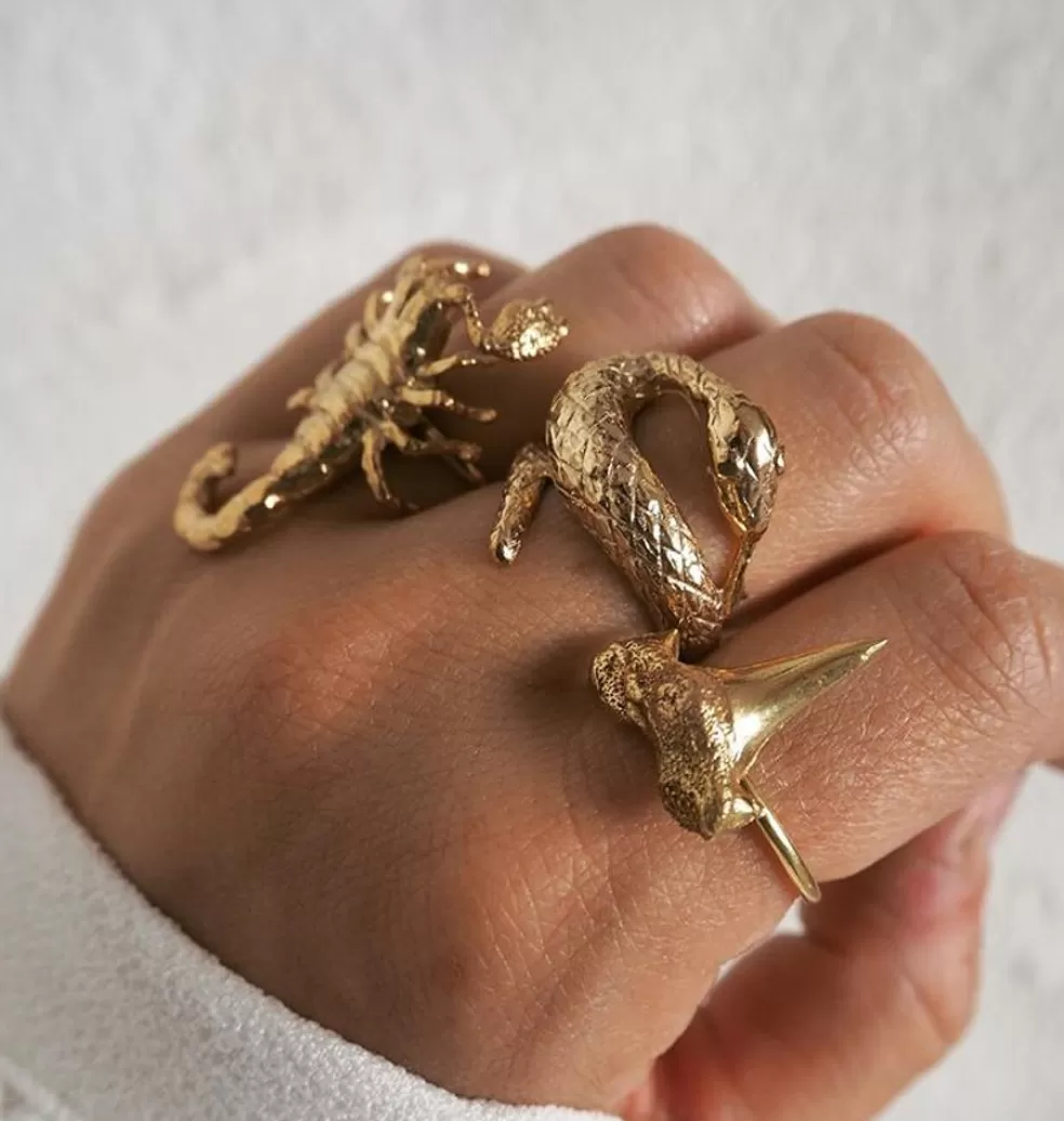 Ringar*Carolinne B Scorpio Ring • Guld