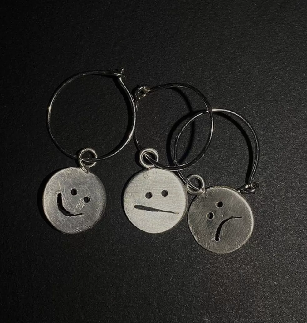 Örhängen*cmakes jewelry Smiley Singelorhange